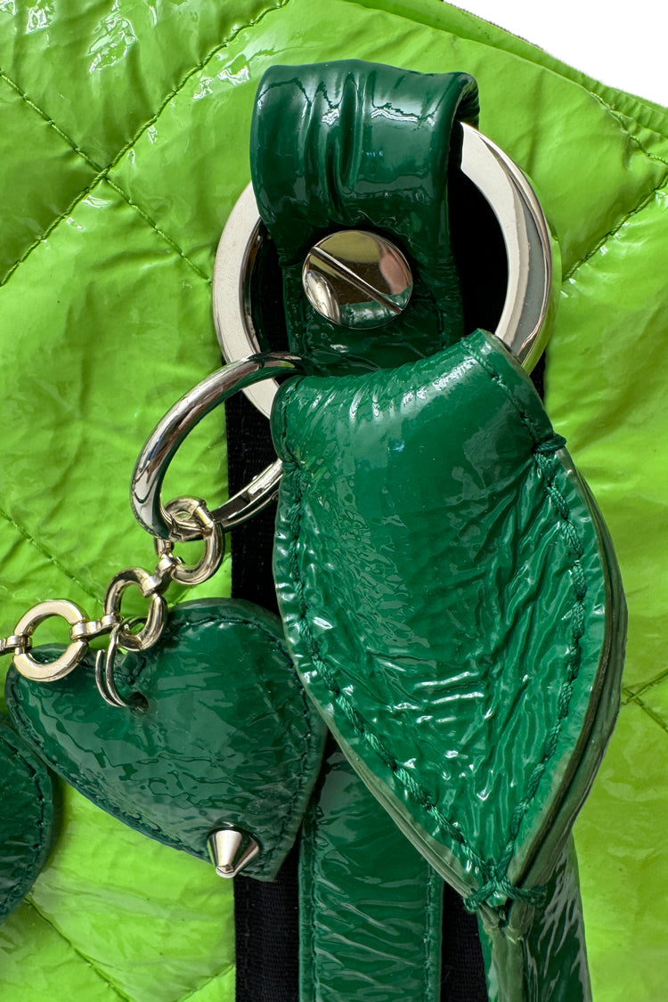 Ledertasche "Matröschka"-midi,mit Anhänger, hell/dunkelgrün - NATALIA KLUDT ART & FASHION