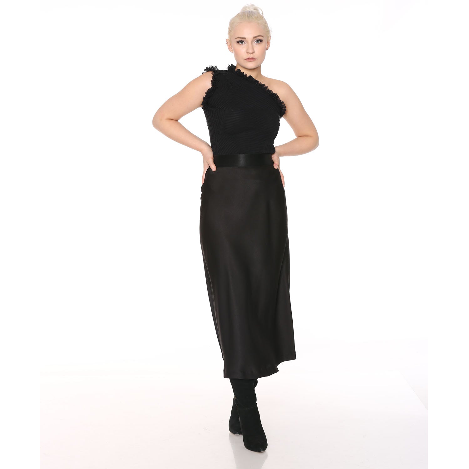 Asymmetrish Top "Aicedora" - Natalia Kludt