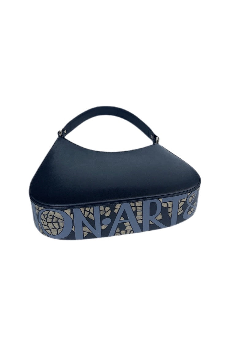 Sommer Trend 2022 Kleine Ledertasche in Schwarz mit Gold Muster Handbemalt - Natalia Kludt