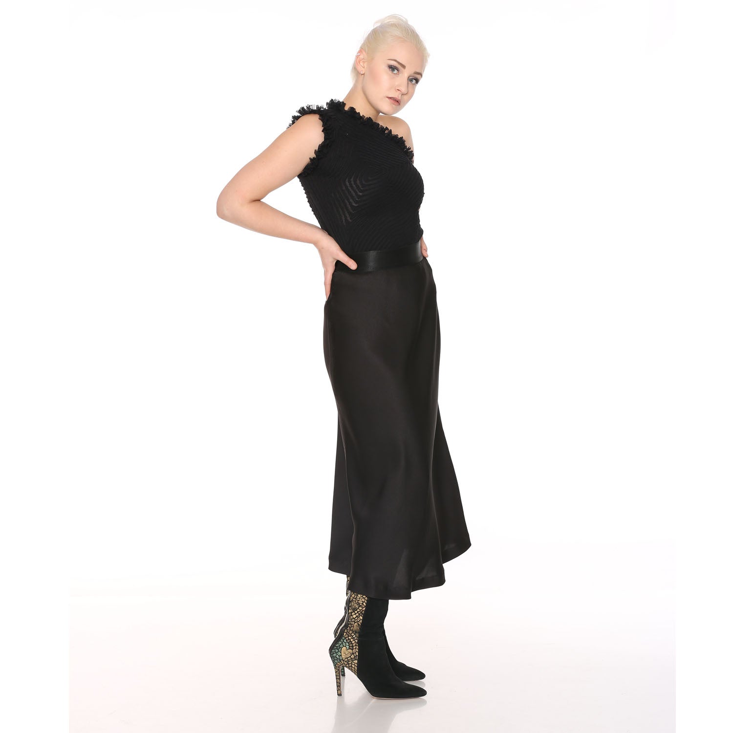 Asymmetrischer Top "Aicedora" - Natalia Kludt