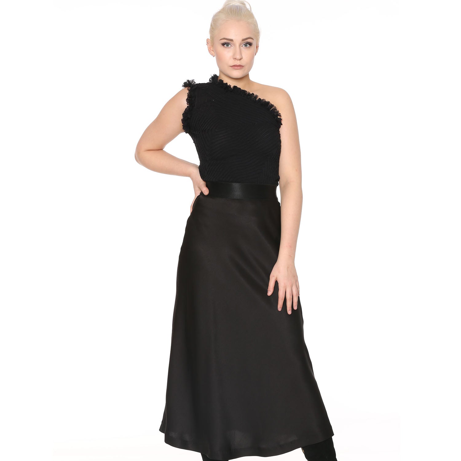 Asymmetrish Top "Aicedora" - Natalia Kludt