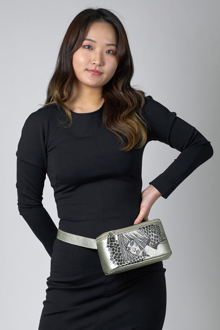 Leather Belt Bag Gold "Monica" - Natalia Kludt