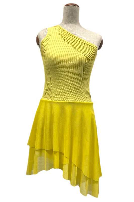 Asymmetrisches Kleid